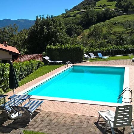 Un Angolo Di Relax Tavernola Bergamasca Bagian luar foto