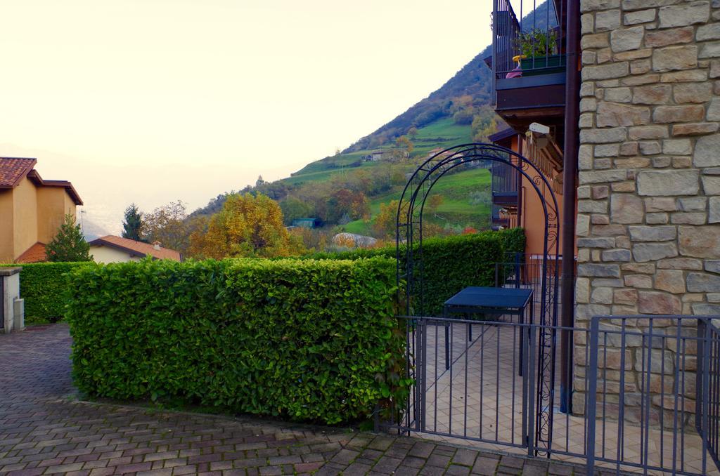 Un Angolo Di Relax Tavernola Bergamasca Bagian luar foto